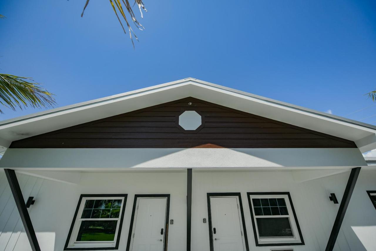 Casey Key Resorts - Beachfront Nokomis Exterior photo