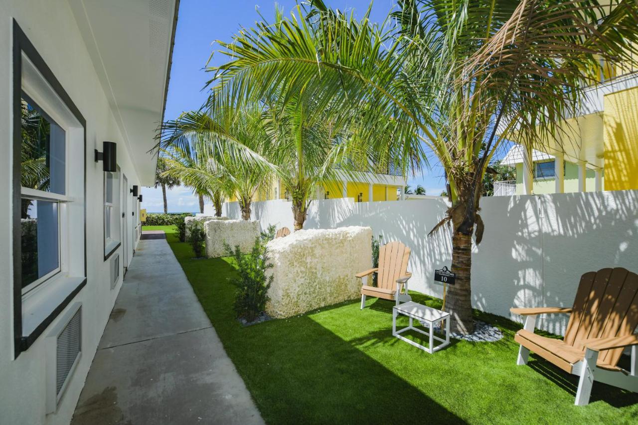 Casey Key Resorts - Beachfront Nokomis Exterior photo